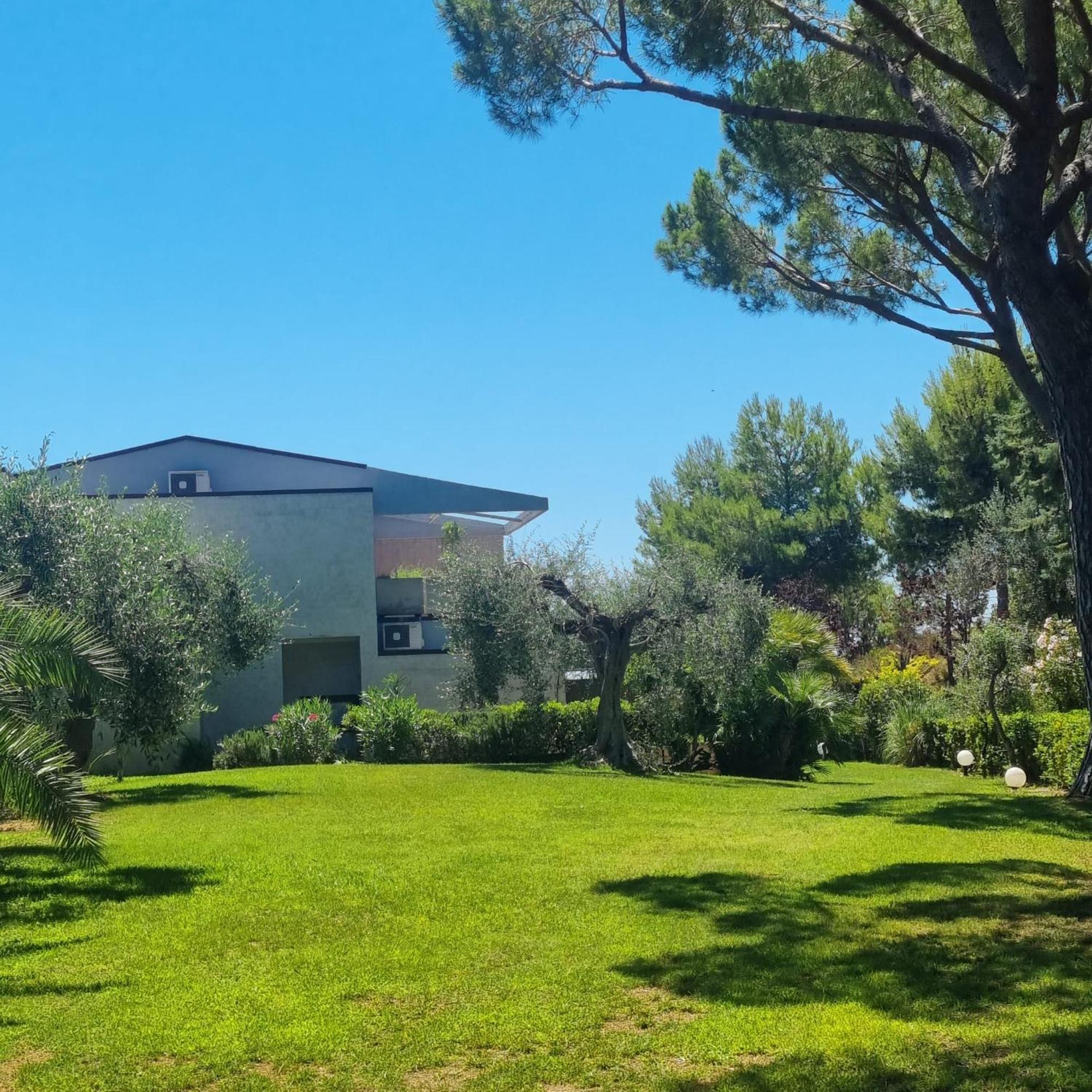 Residence Solemaremma Castiglione della Pescaia Exterior foto