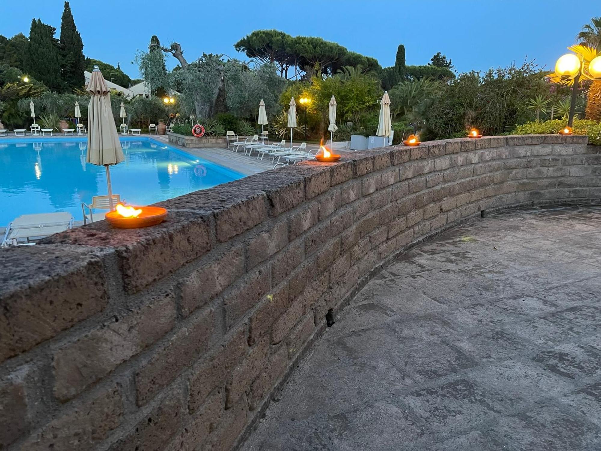 Residence Solemaremma Castiglione della Pescaia Exterior foto